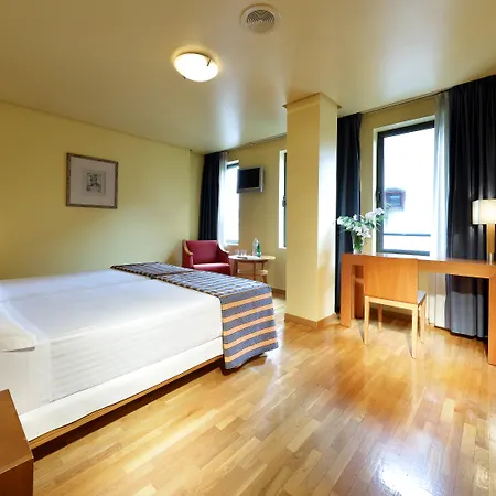 Exe El Magistral Otel 3*