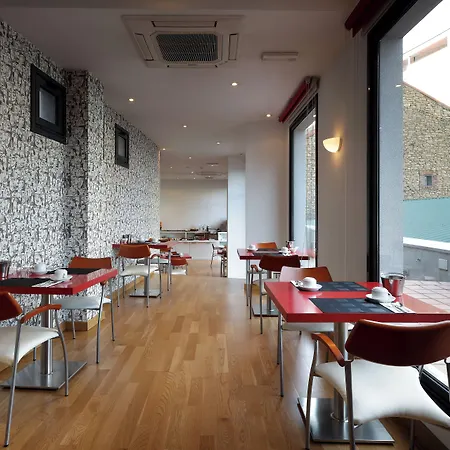 Exe El Magistral Ов'єдо