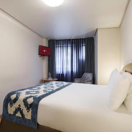 Exe El Magistral Hotel 3*