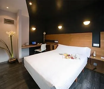 Exe El Magistral Hotel